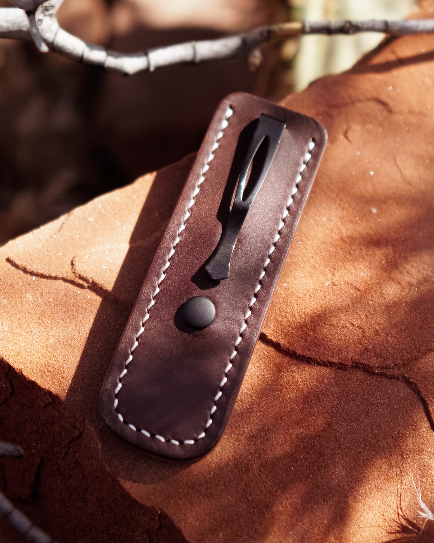 Tobacco Minerva Scout Medic Pocket Sheath