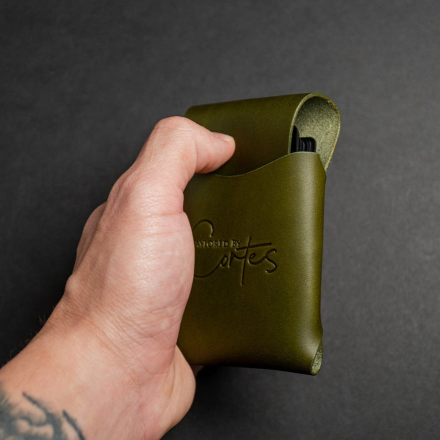 The maxwell olive leather wallet