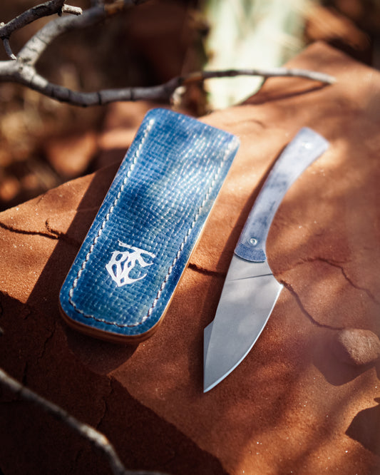 Ocean Blue Marble Hatch Shell Cordovan Pocket Sheath