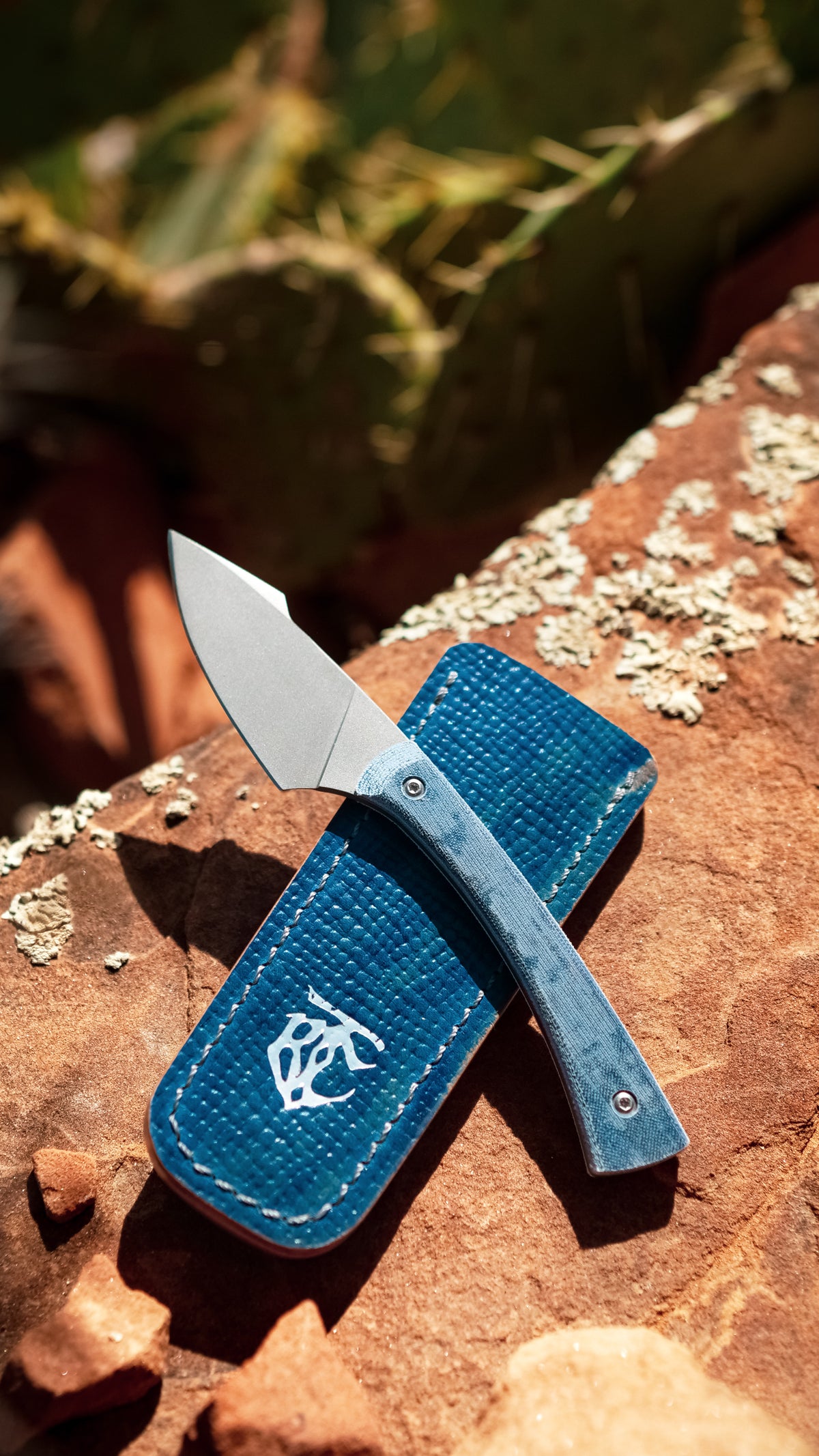 Shell Sheaths Ocean Blue Marble Hatch Shell Cordovan Pocket Sheath – tayloredbycortes