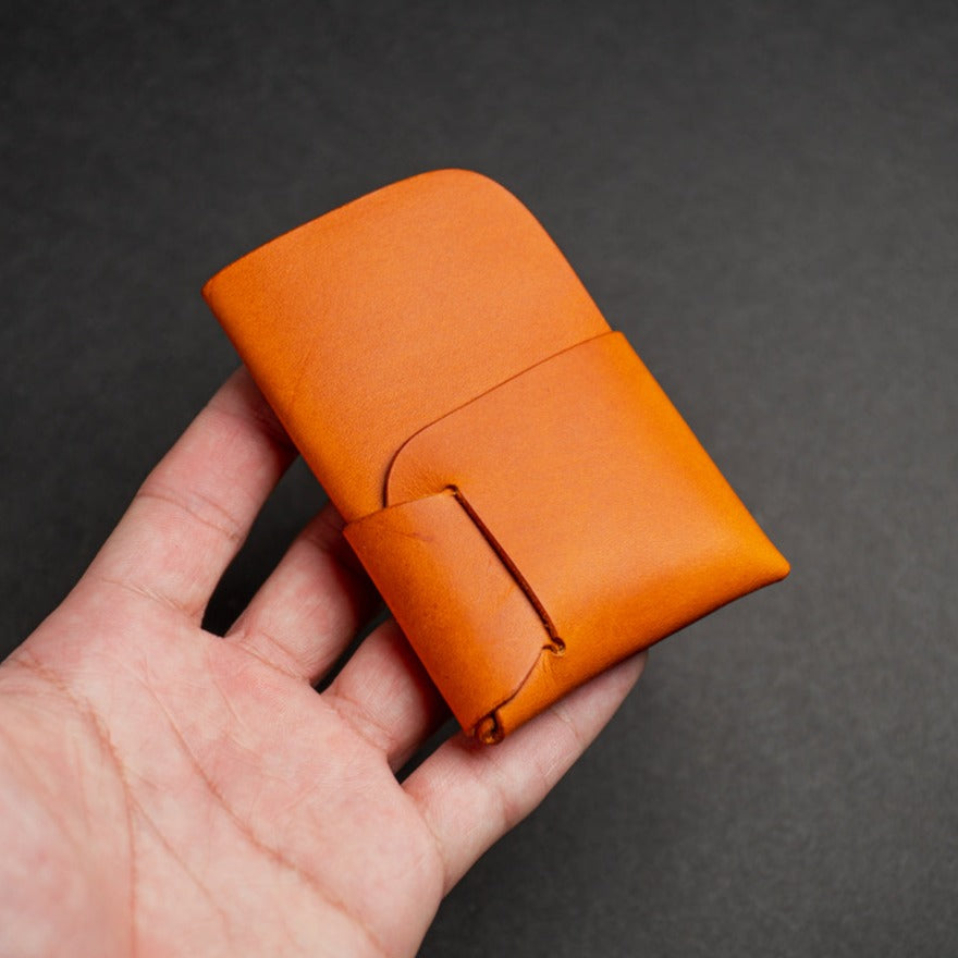 The roobie olmo leather wallet